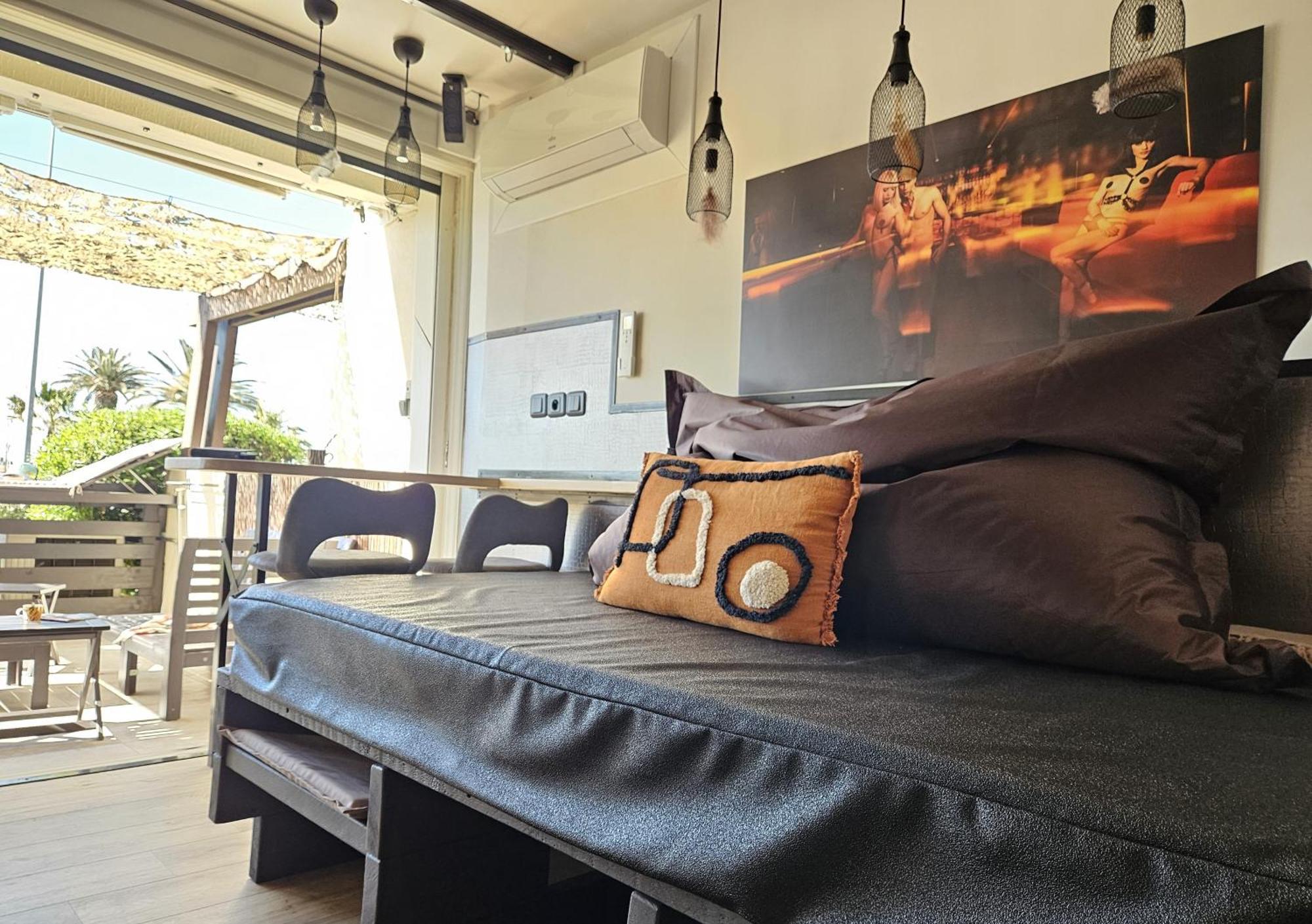 Apartment Naturist Cap In Loft แอกด์ ภายนอก รูปภาพ