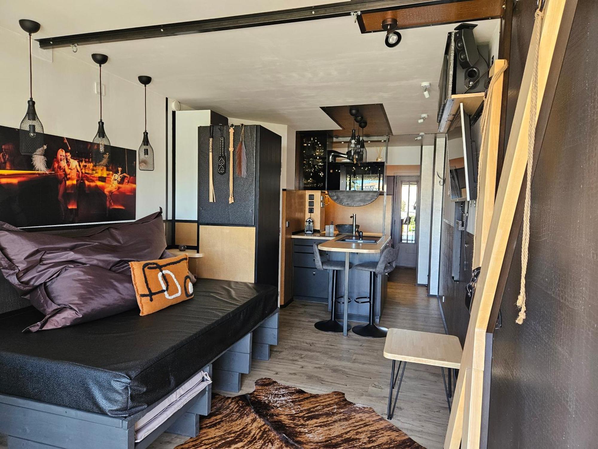 Apartment Naturist Cap In Loft แอกด์ ภายนอก รูปภาพ